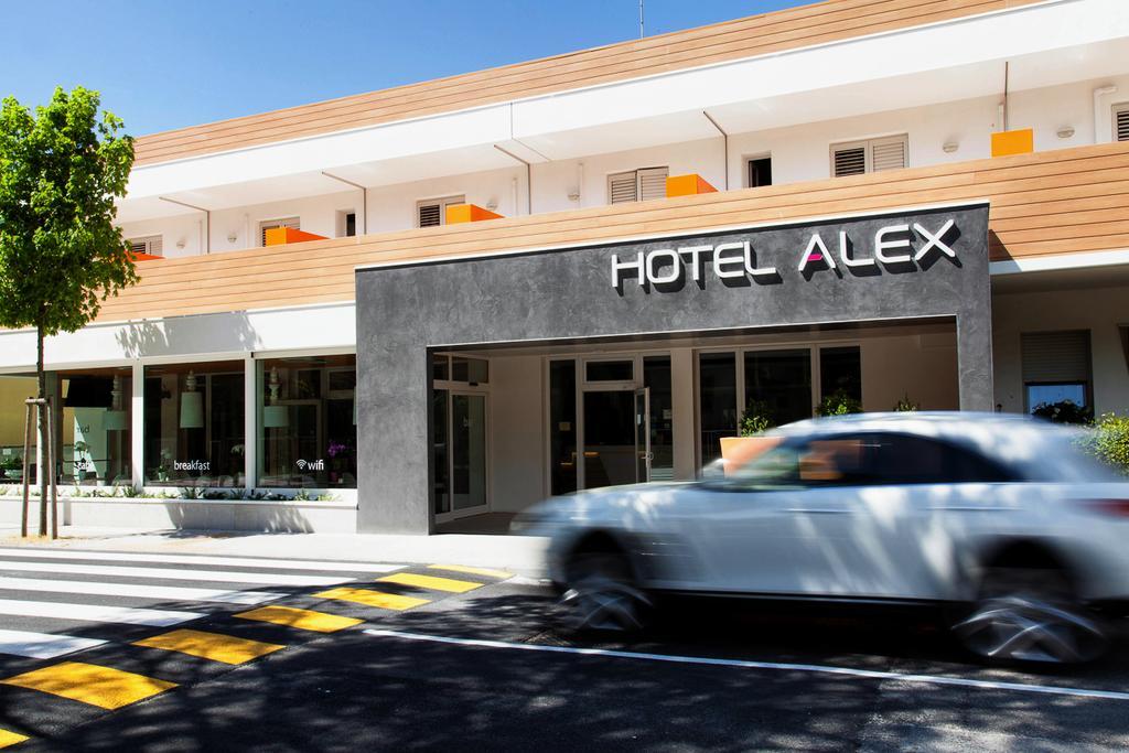 Hotel Alex Λινιάνο Σαμπιαντόρο Εξωτερικό φωτογραφία