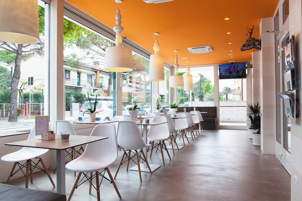 Hotel Alex Λινιάνο Σαμπιαντόρο Εξωτερικό φωτογραφία