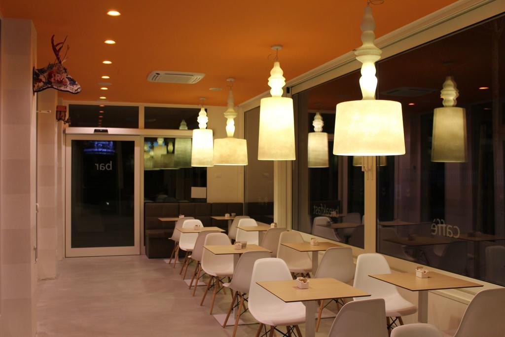 Hotel Alex Λινιάνο Σαμπιαντόρο Εξωτερικό φωτογραφία