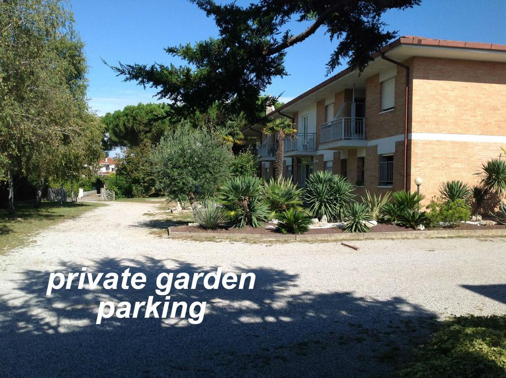 Hotel Alex Λινιάνο Σαμπιαντόρο Εξωτερικό φωτογραφία
